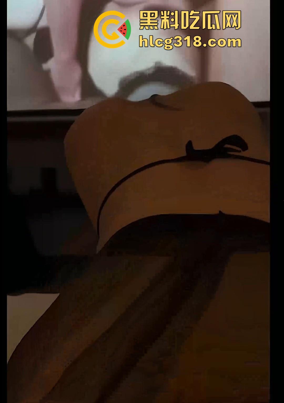 快手巨乳网红【蓉饱饱】性爱视频流出!身材完美长腿翘臀,极品巨乳反差魅魔,迷人的小妖精。-9