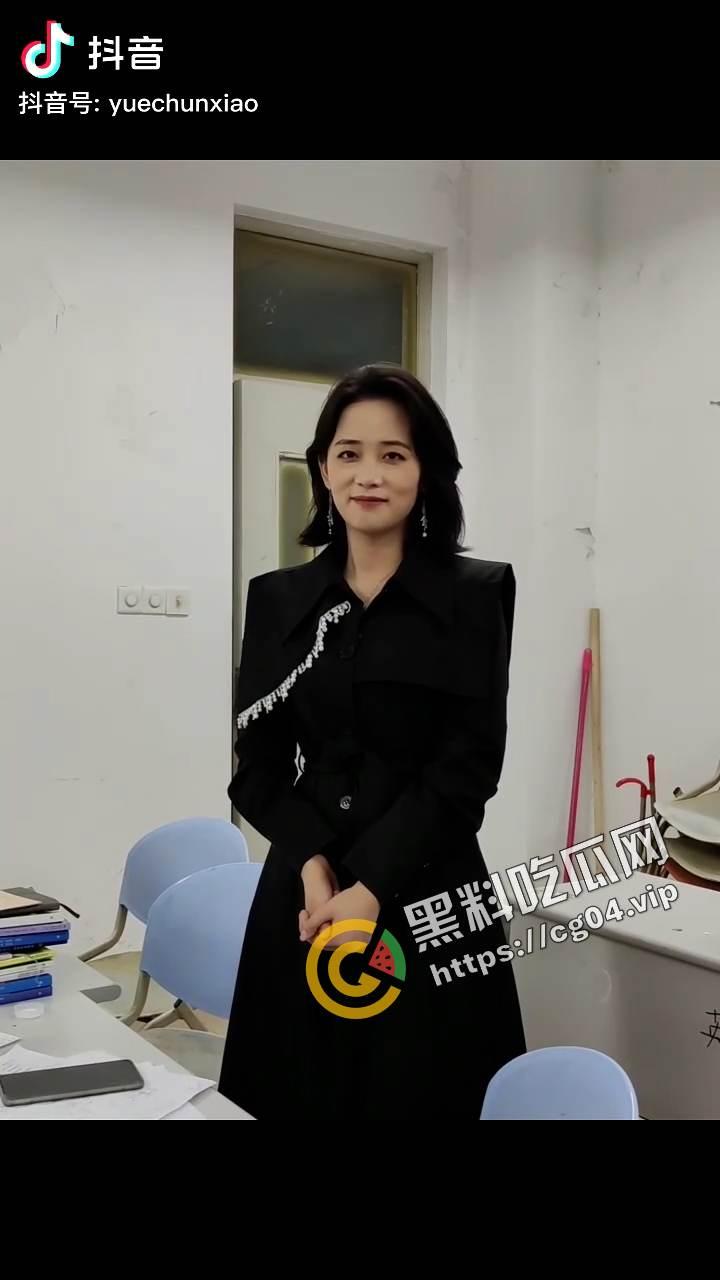 抖音百万粉丝网红大学生之母 春晓 少年老成 但是真的是00后 个人信息 家庭住址全被扒了出来-4