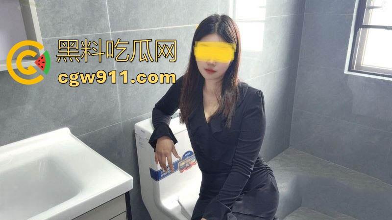 海角乱伦！酒店3p换妻老婆直接被玩坏，巨乳骚逼疯狂揉搓，猛男怒草50分钟，最后哭着求饶！-4