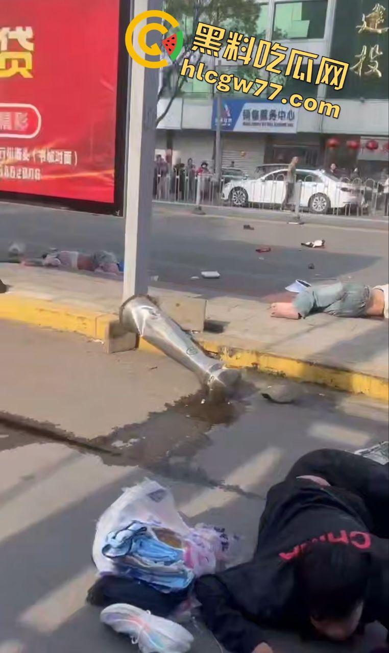 山东滕州醉驾狂魔婚礼后撞爆公交站,7死1伤,公安局忙封嘴删视频!观众说给钱!-7