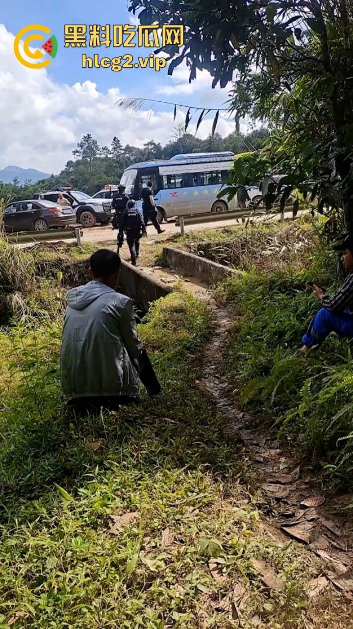 广西防城港逃犯(造成五死一伤)悬赏令已经从五万涨到20万 但是依旧没有一丝信息!-8