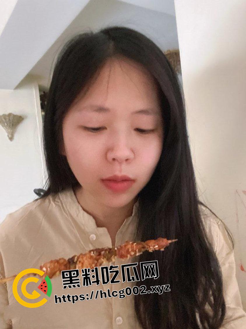 南京大学大二女学生下海兼职被曝光 乖乖女的反差一面 不为钱 就为了被干 超级敏感的极品炮台-4