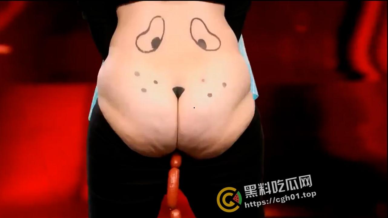 德国真人秀 少妇表演骚穴吸香肠 这么长全都吸进去了 老外太会整活了-3