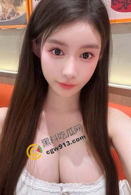 海角大神之回家的姐姐:疲惫不堪,姐夫不行我把姐姐的骚穴爆操直喷了三次-9