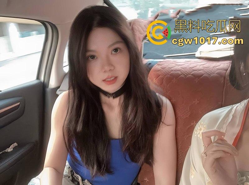 广州大学极品骚货【李嘉馨】私密视频流出，邻家甜妹化身风骚淫娃，露脸女上位观音坐莲疯狂榨精！-3