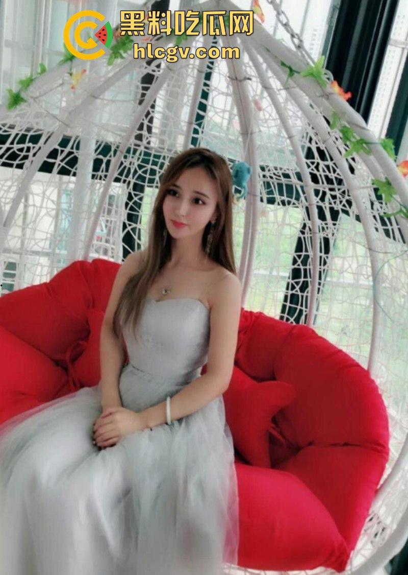 中国电信客服【吴雅静】隐藏身份被扒 人前清纯小妹 小号偷偷卖逼 付费福利免费分享-2