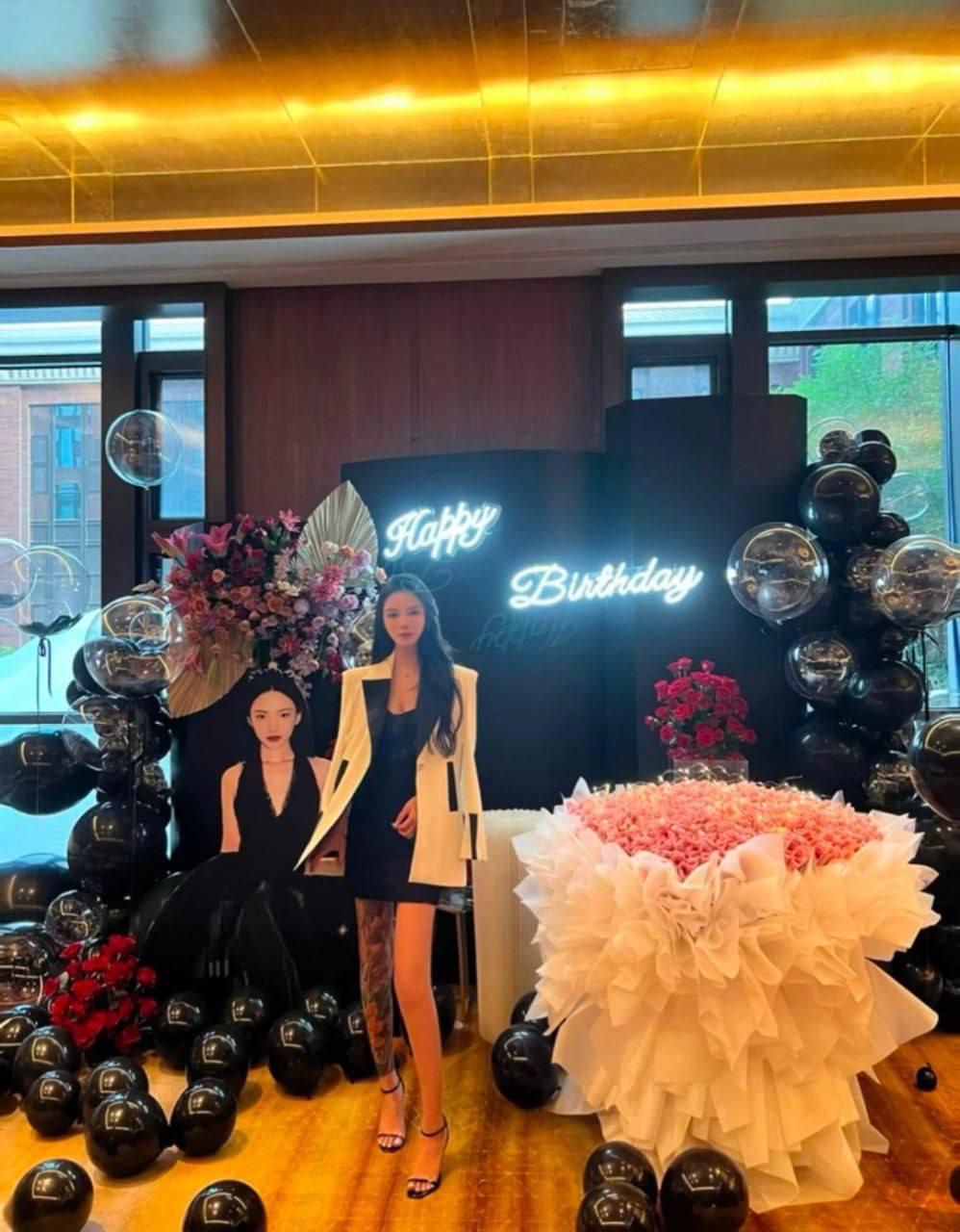 迷奸高颜值网红!下药晕倒带到酒店无套 晕了都能发出淫叫 十足的骚货-3