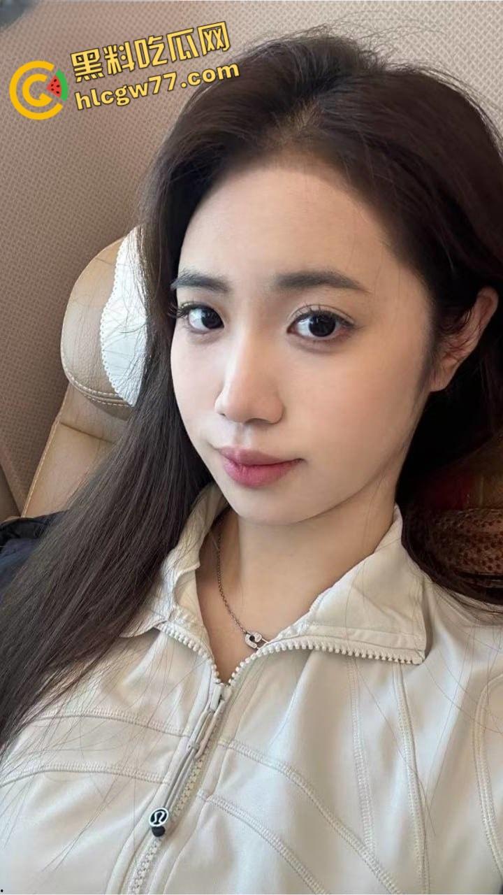 吉林大学舞蹈生【刘雪】修长身材和优雅气质,被男朋友调教成淫荡母狗 !-1