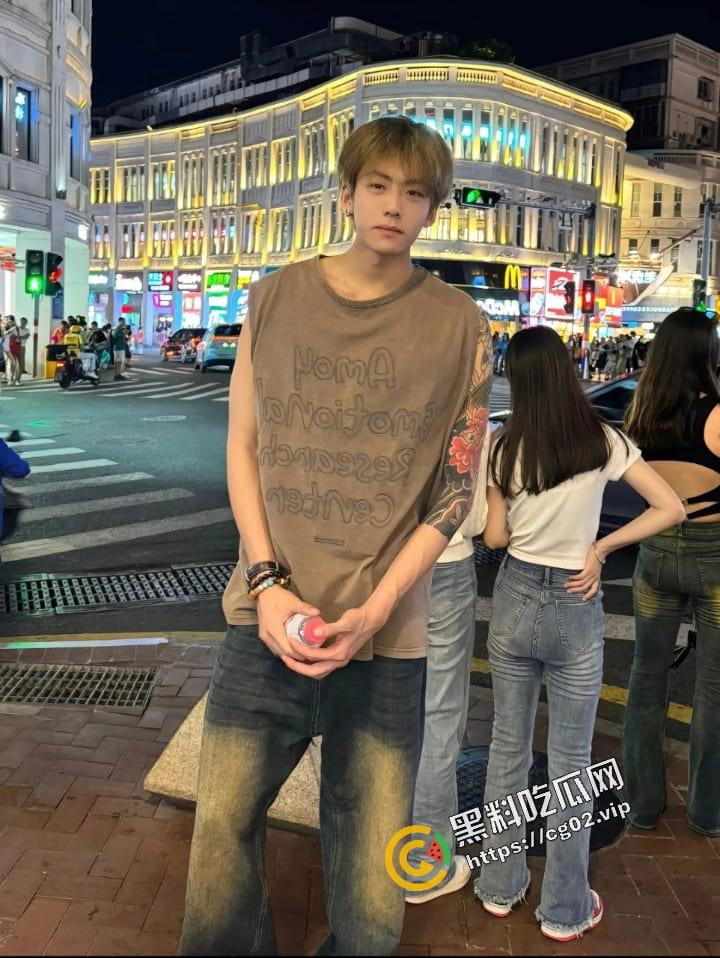 【公主请喝水】 抖音网红 庞博文打架事件 起因竟是因一个女孩子!-2