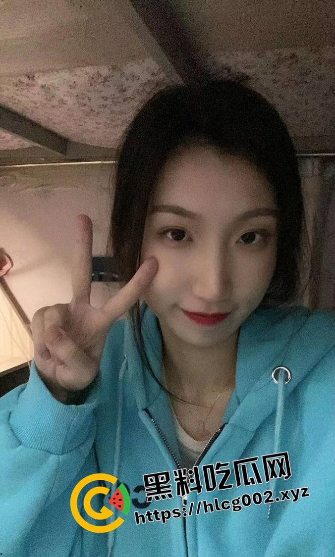 中国音乐学院【王雨辰】女大学生下海兼职遇到同班富二代 被操的不情愿又很爽 视频被流出-2