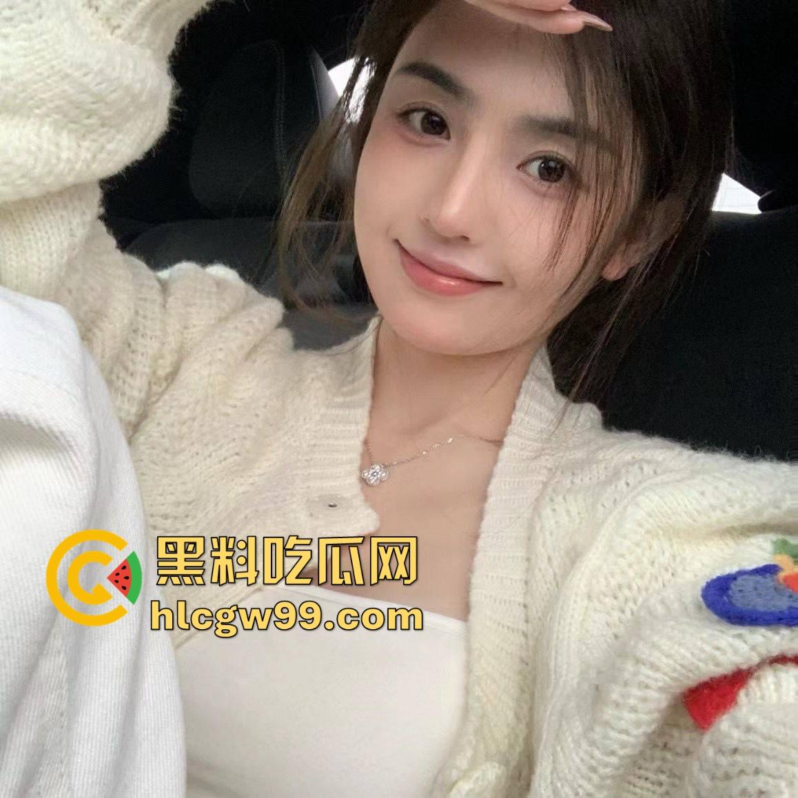 杭州美院【孙娜娜】白天射箭美少女晚上土豪专属母狗，户外露出极品美乳，回酒店换上黑丝制服撅屁股被干！