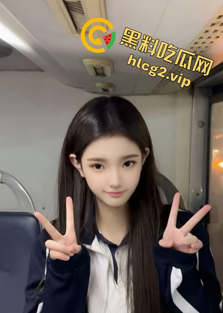 山东艺术学院极品校花『尚婕』外围兼职曝光!清纯学生妹酒店嫩穴被玩!白腿翘臀美哭众人!-3