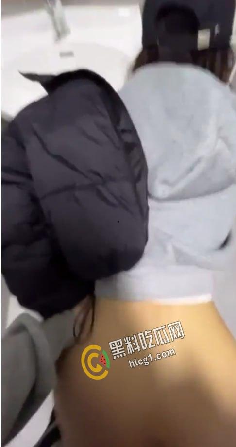 暑假的玩物!浙江外国语学院 大三学生 刘云 被富二代男友包养 开学就被甩 啪啪性爱泄密流出-8