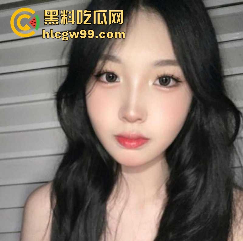 绿奴的自我救赎？绿帽大学生生日大礼亲手把女友送进别人的房间 在隔壁听她喊疼 ，绿毛龟的命运已无法更改！-5