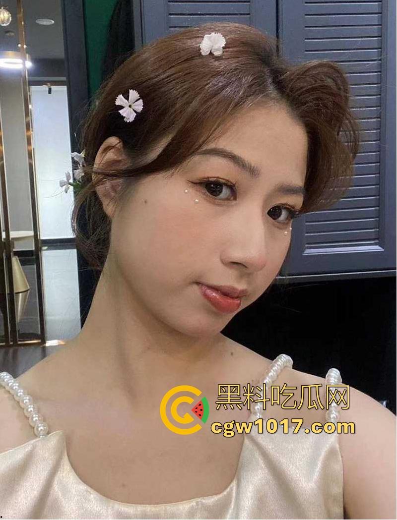 深圳高颜值甜美柜姐【李梦琪】清纯极品lv导购员,为业绩跟客户上床做爱,全程露脸玩深喉无套馒头嫩逼打桩喷汁!-2