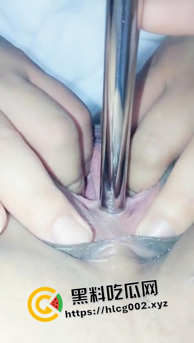 国产女主播虐穴计划!酱油 手臂 啤酒塞满 雪花出多少 我青岛加一倍-1