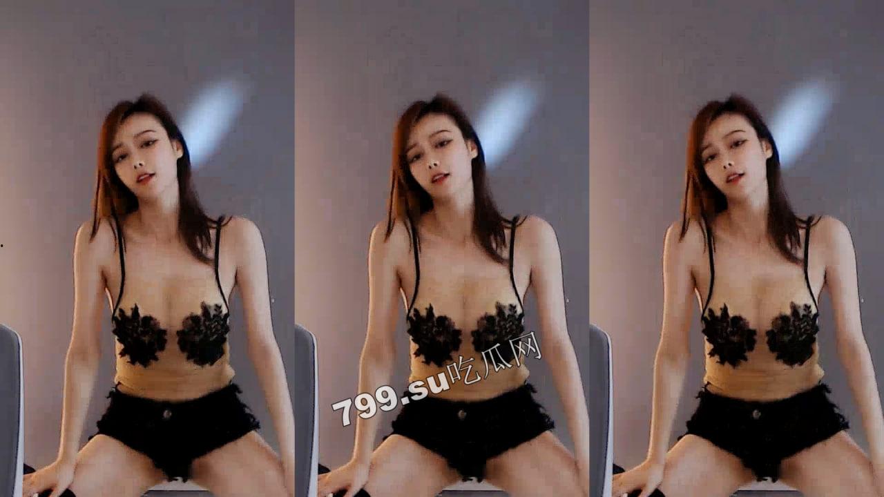 微博 斗鱼 「小 A 懿」 超级火箭定制骚舞 骚逼隐约可见-7