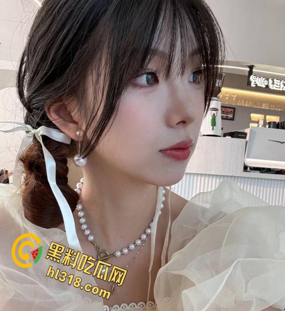 天津艺术学院舞蹈系班花【孙怡】,露脸做爱视频泄露,长腿女神被纹身男调教,各种姿势画面淫荡至极!-4