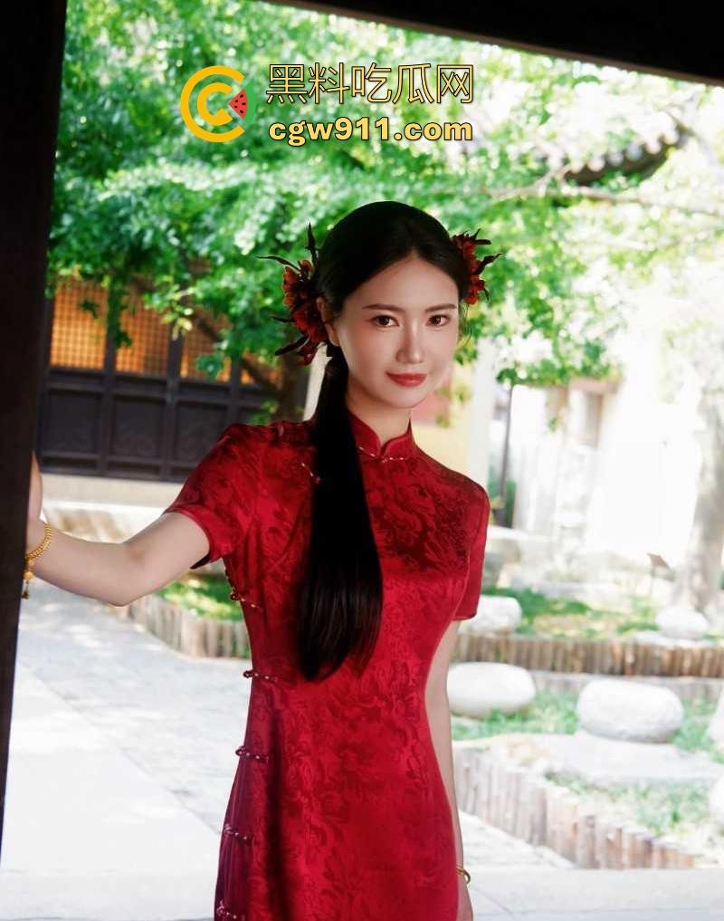 海角乱伦!疯狂调教骚逼嫂子,穿上开档黑丝玩捆绑调教,强绑口塞失禁放尿,被小叔子暴操内射!-2