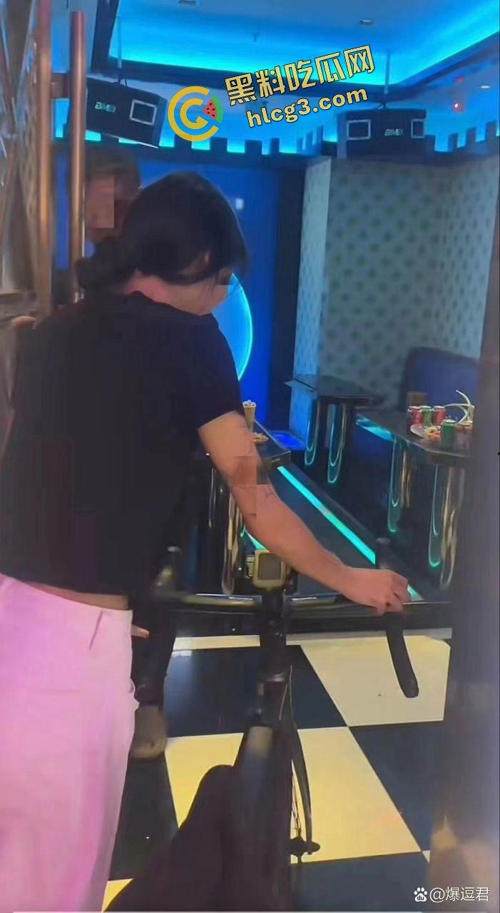 骑行圈淫乱事件!农家乐组织骑行爱好者 一男一女一房间住宿 鸡动即可行动!-7