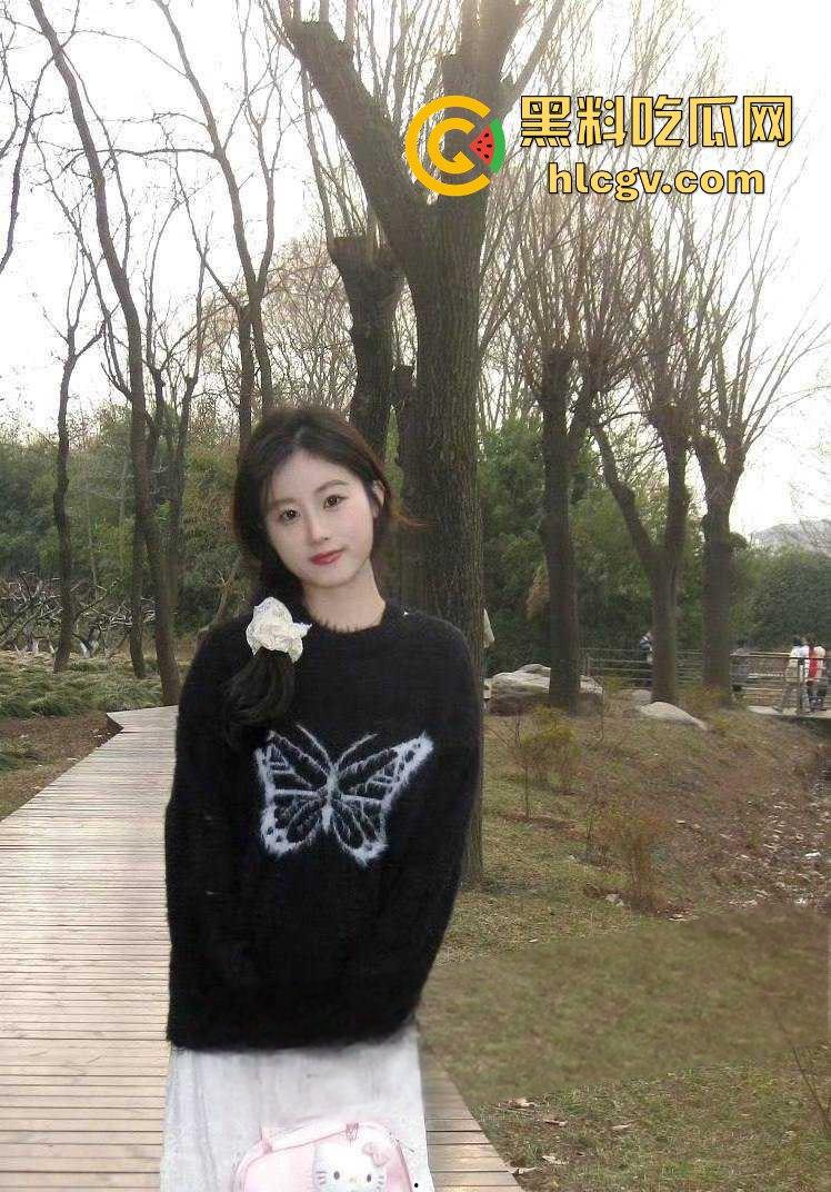 太原师范学院清纯妹子【莞婧瑜】塌房！巨乳白虎被渣男曝光，乳夹阴夹调教画面曝光！-1