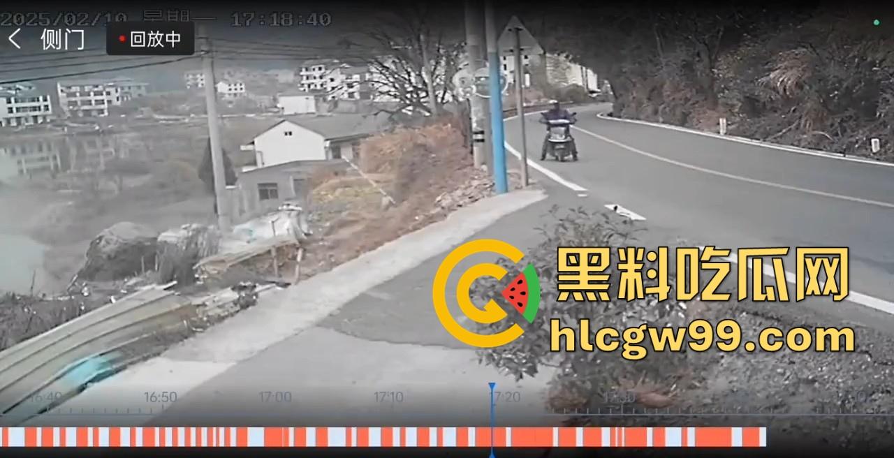 车技不过关少走云贵川,温州天真道观附近私家车坠崖,事故原因仍在进一步核实中。-8