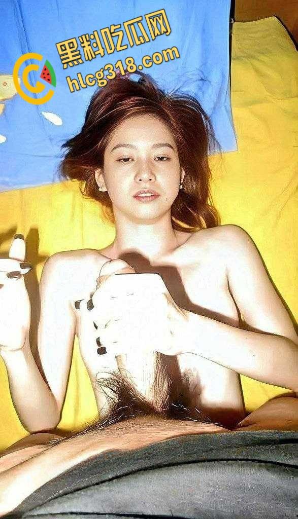 湖南财经学院御姐刘珂欣,校园公交车,颜射后入抽插疯狂吸精,还有吞精癖好真是小母狗一条!-3