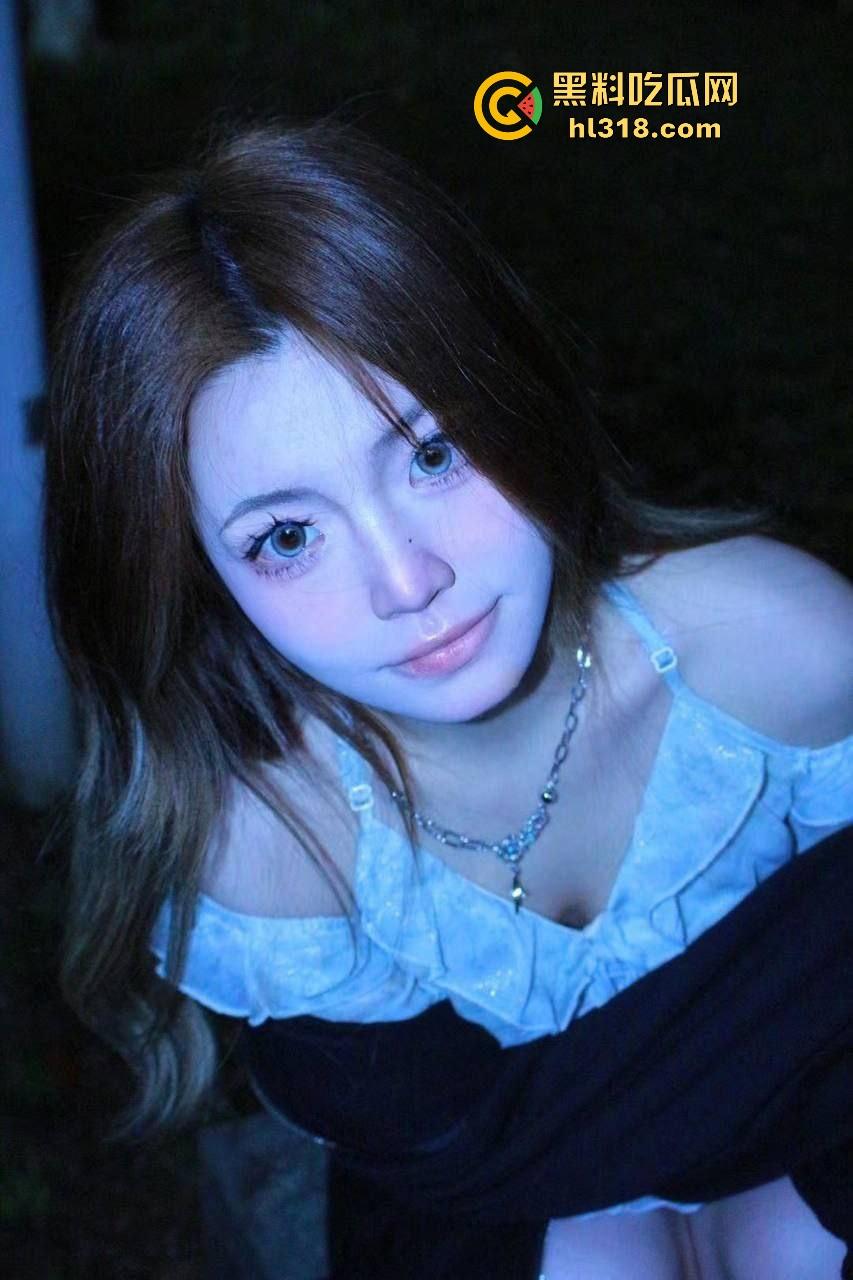 湖南师范大学【林梓雯】露脸性爱视频曝光,高颜值大奶反差学生妹,无套猛插好骚但是好喜欢!-1