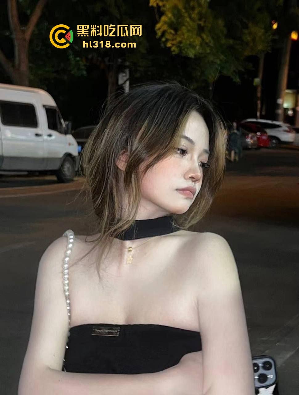 湖南师范大学【林梓雯】露脸性爱视频曝光,高颜值大奶反差学生妹,无套猛插好骚但是好喜欢!-2