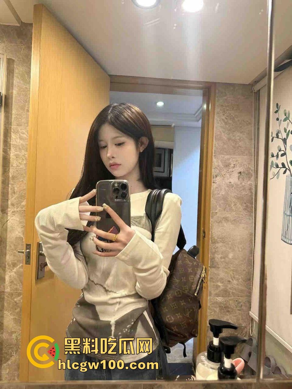 约美女出来直接迷晕灌醉,逼上滴蜡玩强制SM,大哥你是变态还是玩疯了,是真不怕进去吃牢饭?-3