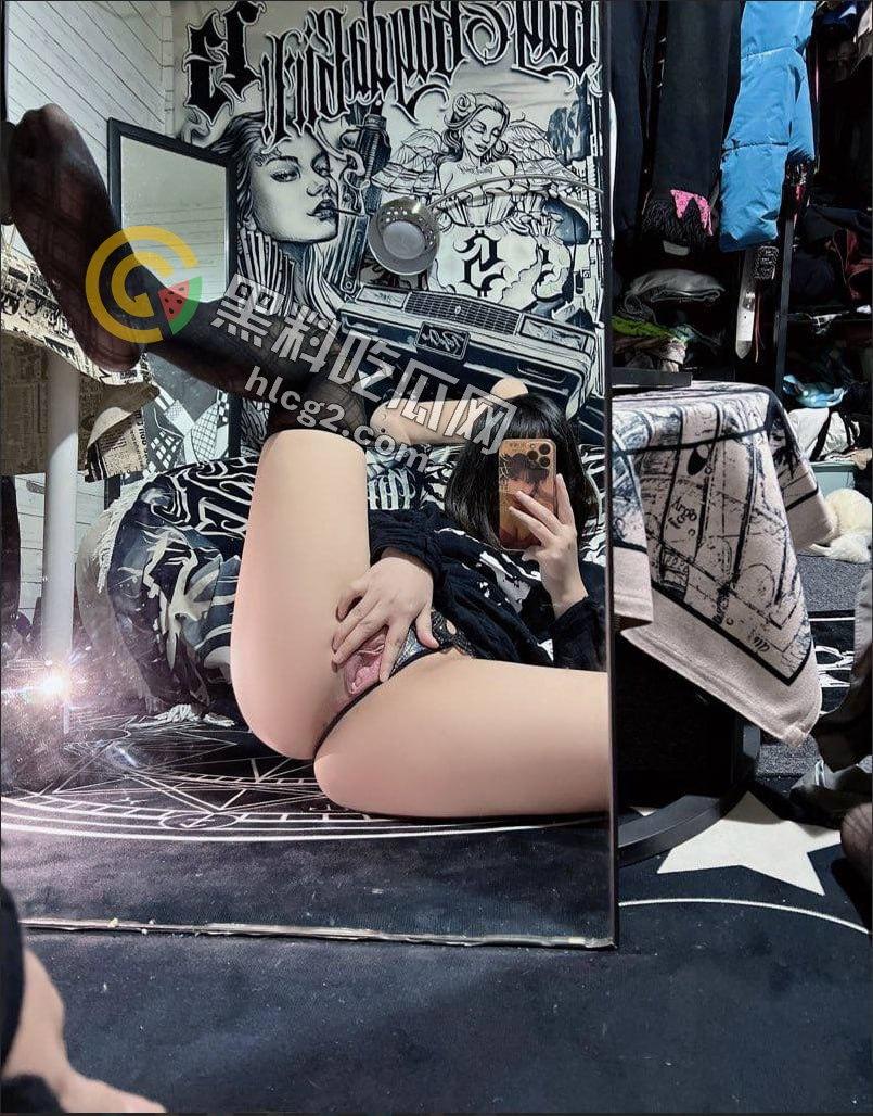 究极露脸反差美少女！万元私人定制女神【小C】私拍美臀美鲍道具紫薇曝光！-4