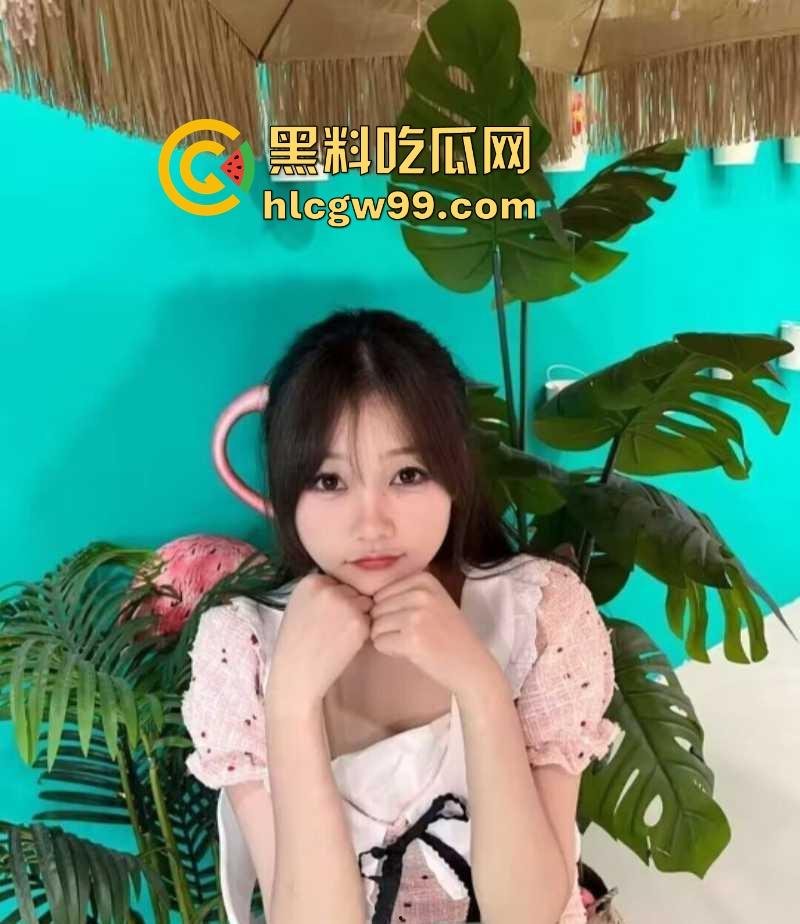 小编推荐!四川大学极品学妹【林婉婉】成为富人泄欲的母狗,大量照片跟性爱视频曝光。-5