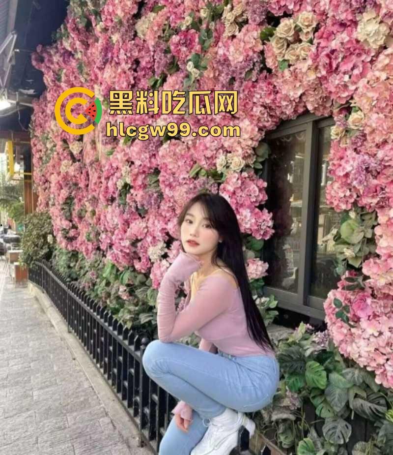 小编推荐!四川大学极品学妹【林婉婉】成为富人泄欲的母狗,大量照片跟性爱视频曝光。-6