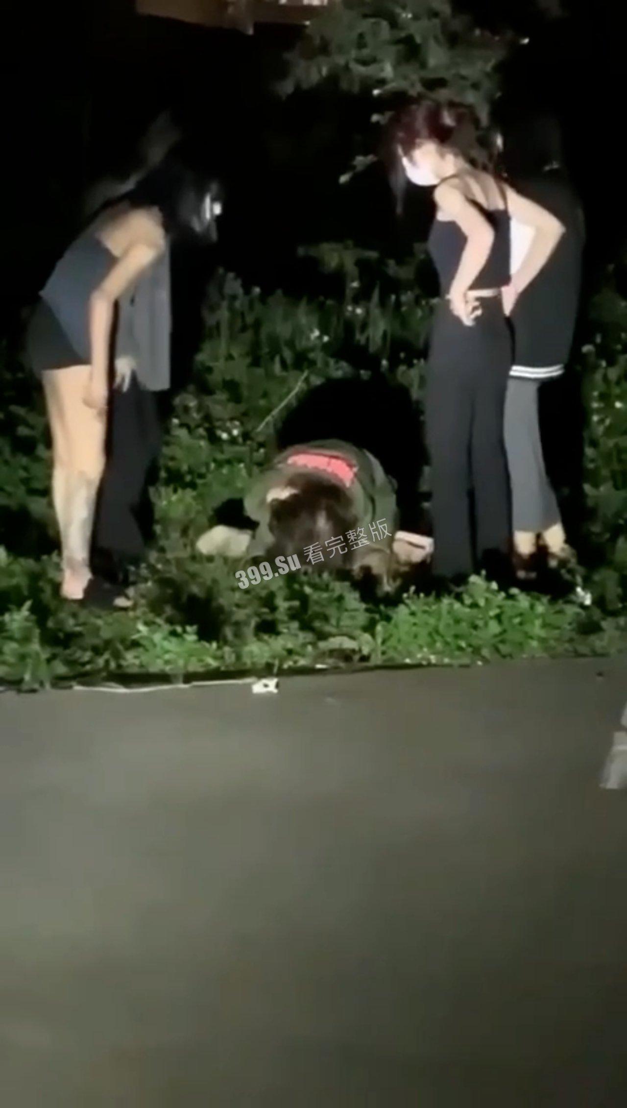 霸凌合集 # 校园 #殴打 #裸体 小孩子下手就是没轻没重的 (四)-8