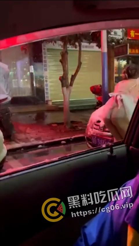 全网疯求!下雪天半裸跳舞主播第一视角!看看什么叫做敬业-4