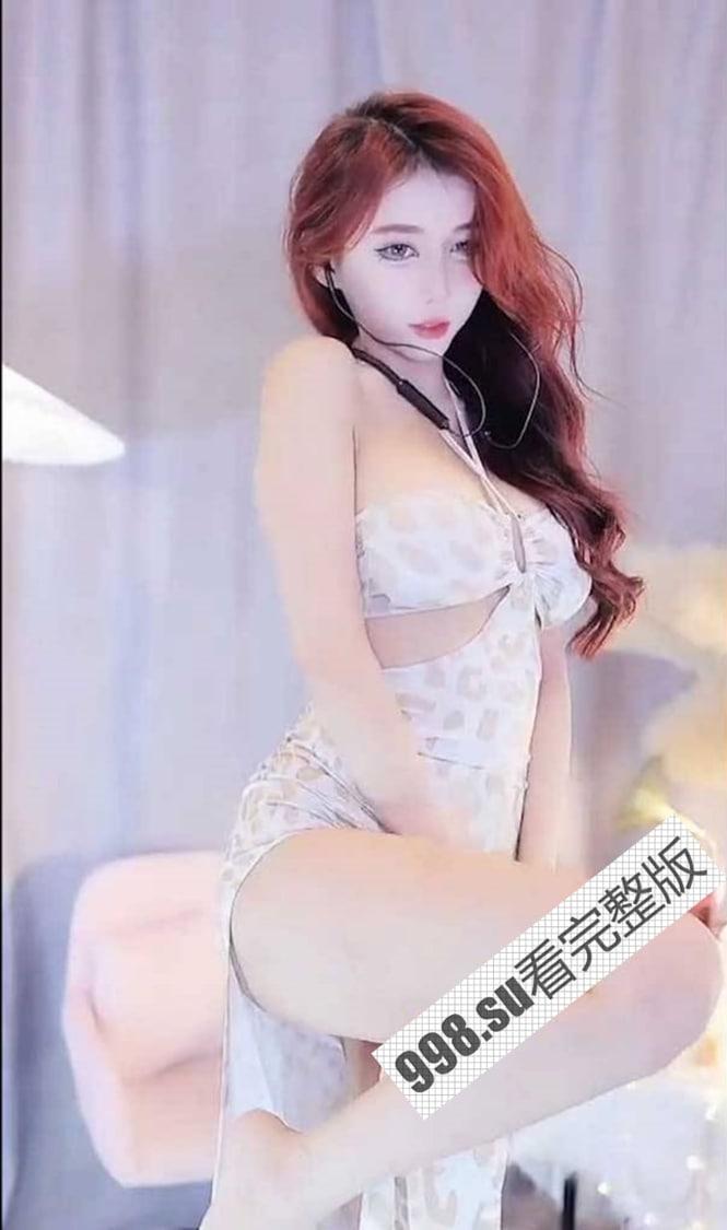 抖音 万 0 最近超火的舞蹈主播 直播间各种擦边秀身材 演绎极致诱惑 很润很无敌!-6