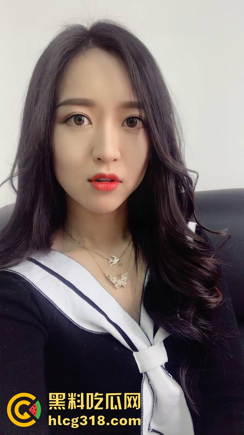 浙江杭州刚新婚的淫妻【吴梦雪】,做护士的肥臀母狗,和主任医师偷情,被老公发现曝光!-1