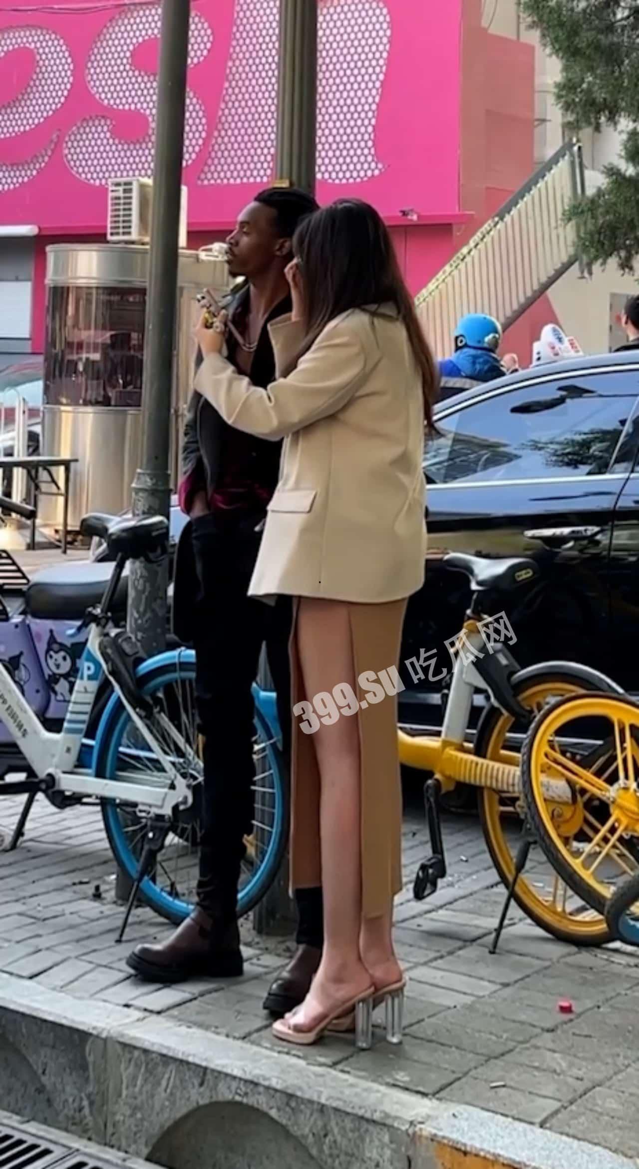 #媚黑 婊合集 瓜友们认清脸 答应别接到盘 不然小编会伤心的 ok?-2