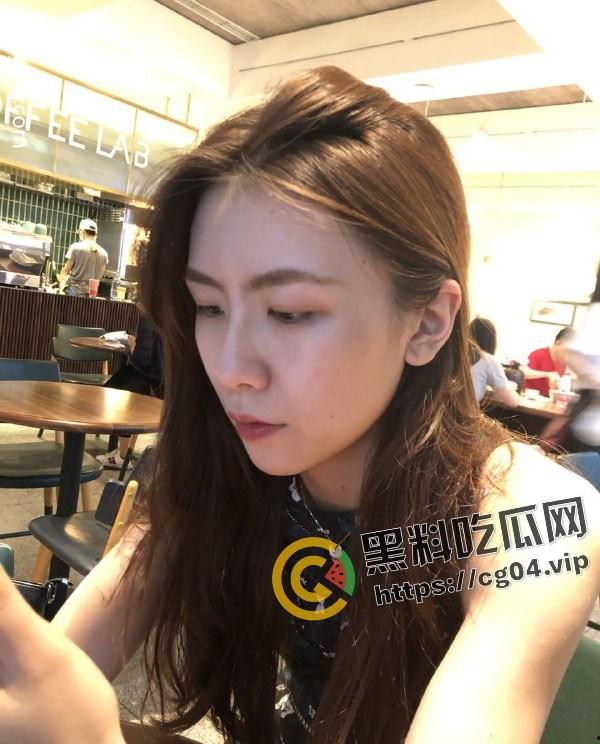 上海期货美女交易员【何麦伢】与男友啪啪视频及大量生活照流出 好几个角度看出妹妹已经生气了 好像目前受影响已经回广州-3