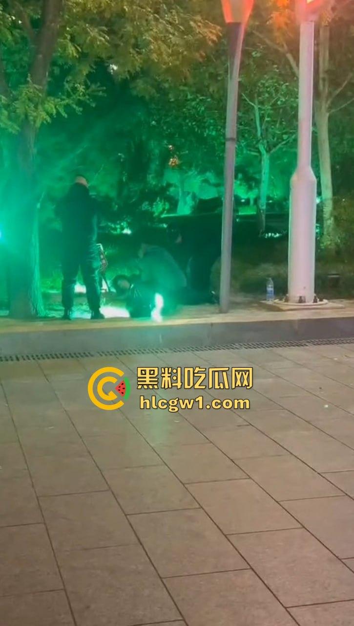 天津快餐吃出人命!大学哥爽完被绿帽男捅死,大寺村嫖个逼,结果逼债要了命快餐变送命套餐!-10