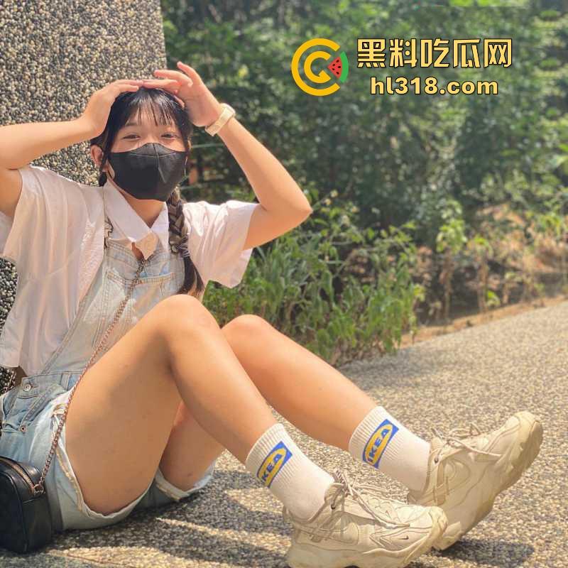 常州工商学院【黄文婧】可爱极品学生化身巨乳白虎小母狗,大胆揉奶自慰,哪知竟惨遭男友外流!-10