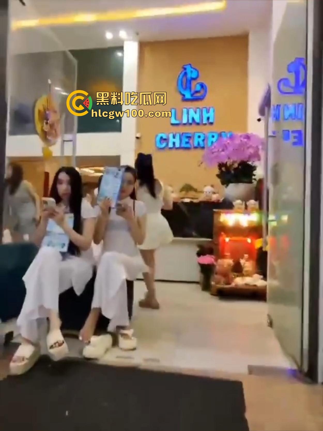 泰国mini版天上人间,选美店小姐姐个个顶级骚货全场嘎嘎乱杀,国内要有这配置就直接起飞了!-1