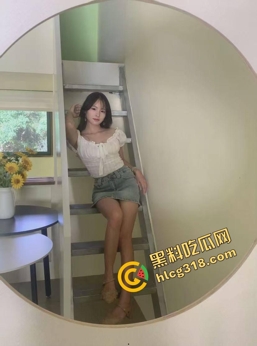 骚逼就是骚逼，偷吃被干到高潮，整个身子都在颤，青春就是要玩得狠一点！被操成母狗有什么丢人的？-1