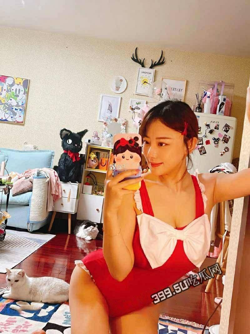 微博  抖音 甜小乜 全网首发  无忧传媒抖音百万网红  情趣内衣巨乳大尺度-7