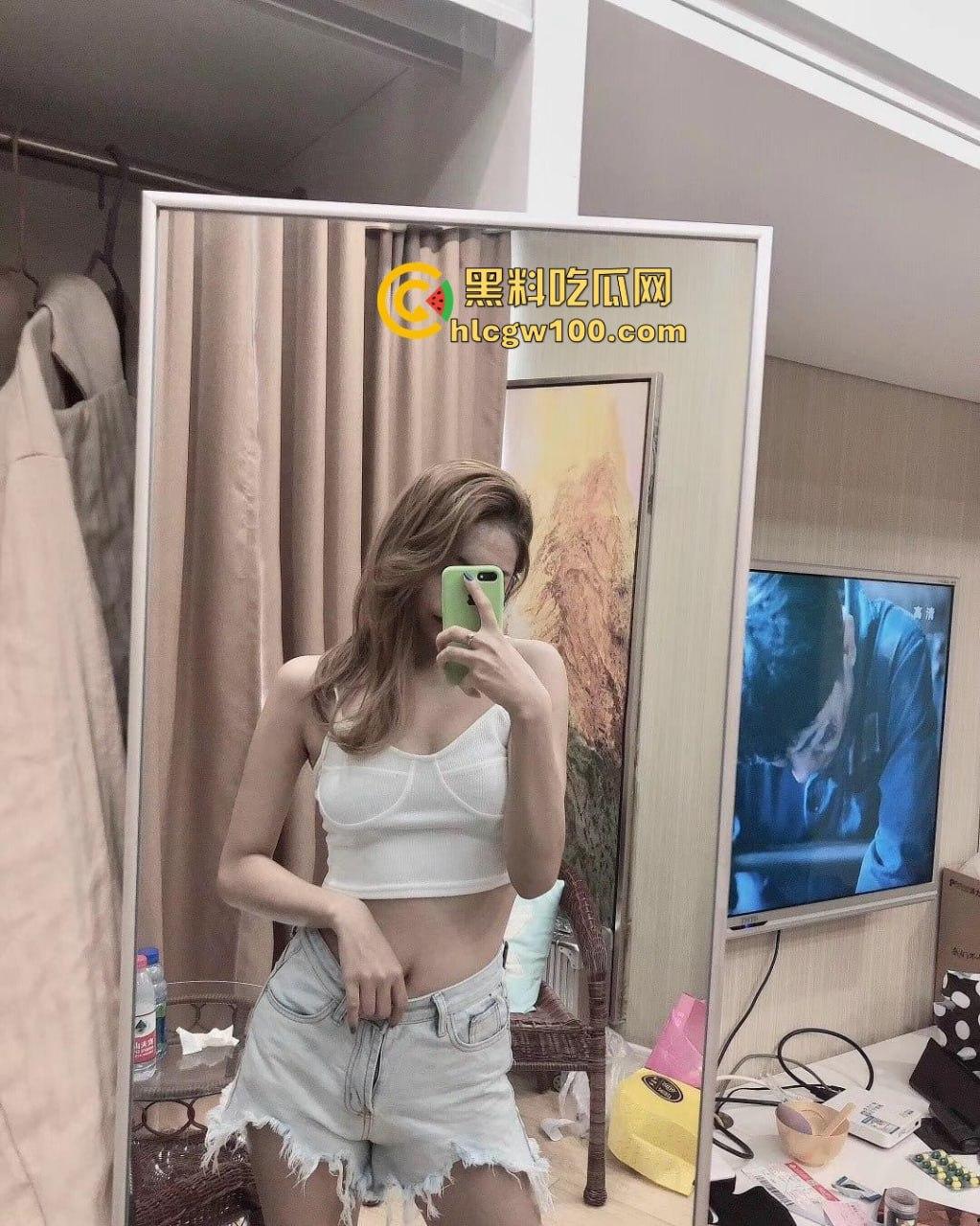 上海高颜值模特【于飒怡】约炮视频曝光,气质御姐私下超放荡,混熟后随便一撩就能操!-7