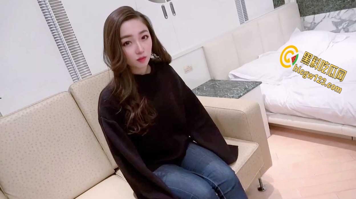 什么叫做女人味性感少妇,第一视角剧情演绎告诉你,爱你就是要馋你的身体!-1